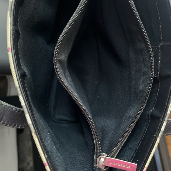 Burberry Cream and Black(mini) Tote with Plaid Pattern( 7” x 6.5) EUC - Picture 2 of 7